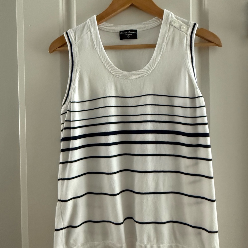 Tommy Bahama White and Navy Striped Blouse 100% Cotton Nautical Lightweight